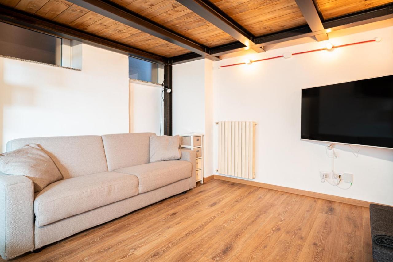 Likehome Milano - Via Scaldasole Loft Mediolan Zewnętrze zdjęcie